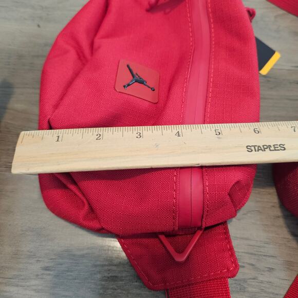 Nike Jordan Cordura Franchise Crossbody Bag Gym Red MA0901-R78 Purse Red Y2K - Picture 13 of 13